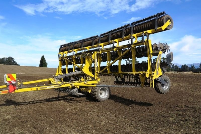 10 Mtr cultivator makes short work of Canterbury fields 2