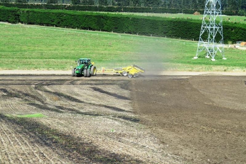 10 Mtr cultivator makes short work of Canterbury fields 4