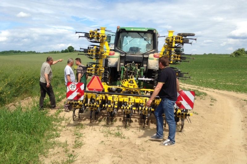 ROW MASTER RN5400 w P.P.H.U. AGRO BETA 8